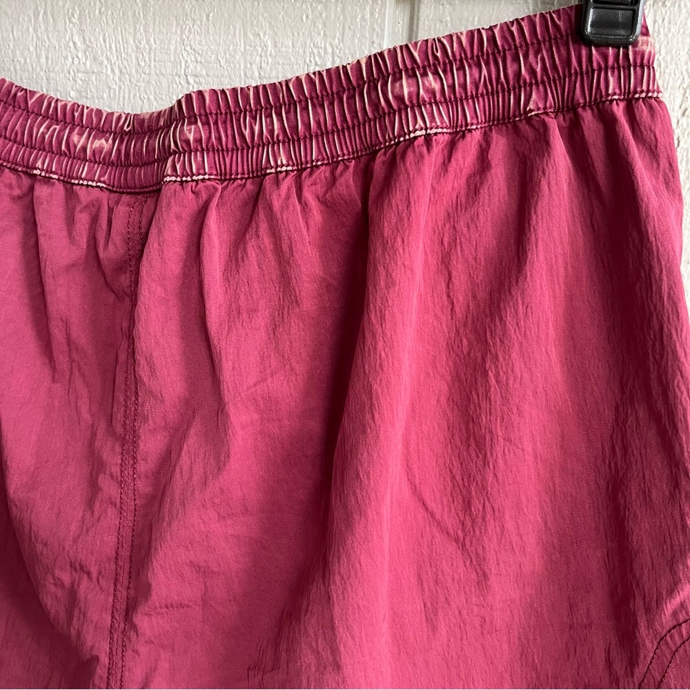 Free People FP Movement Get A Clue Hiking Shorts in Berry Burgundy Size M - Picture 7 of 8